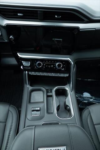 2026 GMC Sierra 2500HD Crew Cab, Standard Bed, Denali, 4WD