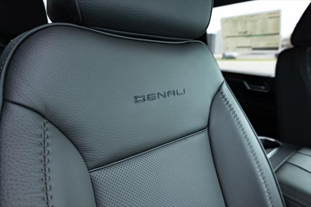 2026 GMC Sierra 2500HD Crew Cab, Standard Bed, Denali, 4WD