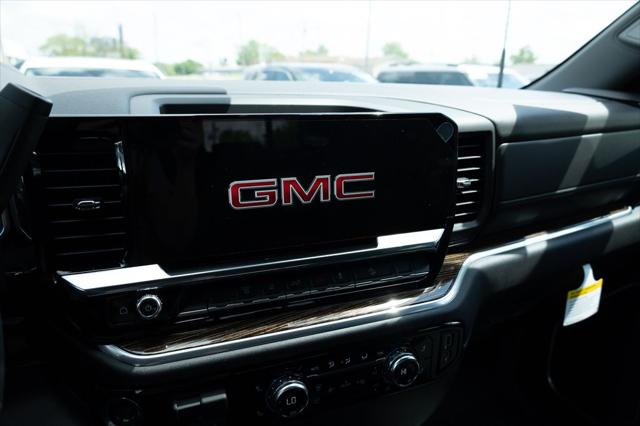 2026 GMC Sierra 2500HD Crew Cab, Standard Bed, SLE, 4WD
