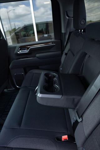 2026 GMC Sierra 2500HD Crew Cab, Standard Bed, SLE, 4WD