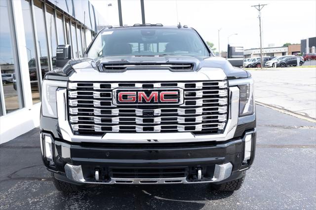 2026 GMC Sierra 2500HD Crew Cab, Standard Bed, Denali, 4WD