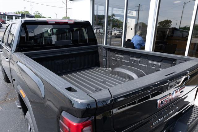 2026 GMC Sierra 2500HD Crew Cab, Standard Bed, Denali, 4WD