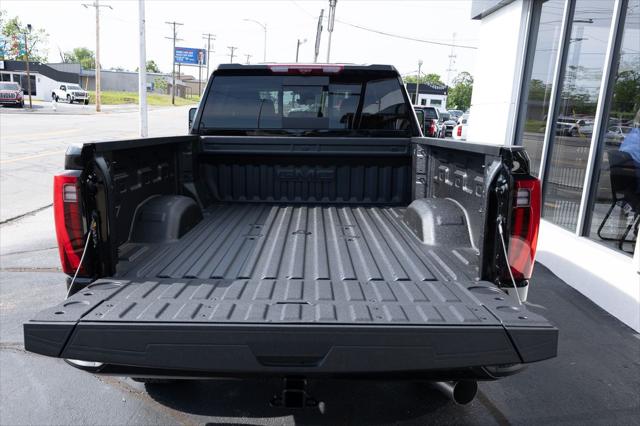 2026 GMC Sierra 2500HD Crew Cab, Standard Bed, Denali, 4WD