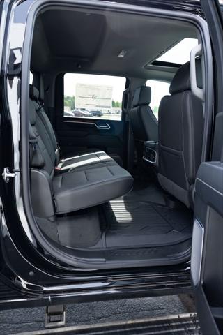 2026 GMC Sierra 2500HD Crew Cab, Standard Bed, Denali, 4WD