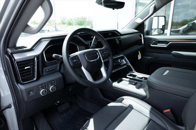 2026 GMC Sierra 2500HD Crew Cab, Standard Bed, Denali, 4WD