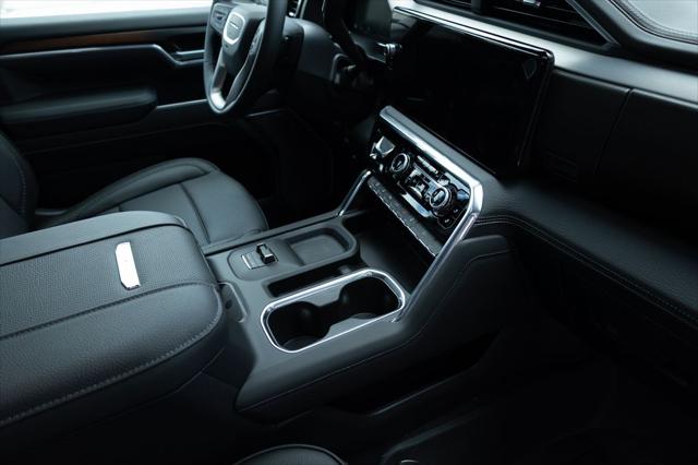 2026 GMC Sierra 2500HD Crew Cab, Standard Bed, Denali, 4WD