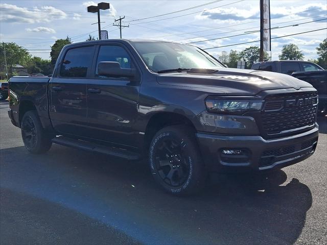 2026 RAM Ram 1500 RAM 1500 EXPRESS CREW CAB 4X4 57 BOX