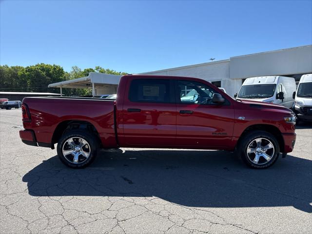 2026 Ram 1500 Express Crew Cab 4x4 5'7" Box
