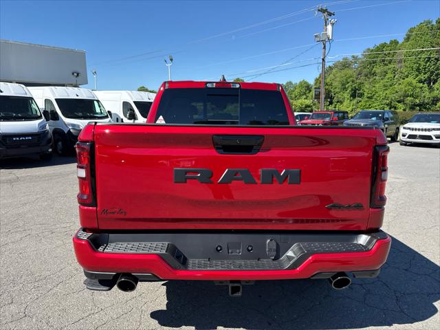 2026 Ram 1500 Express Crew Cab 4x4 5'7" Box