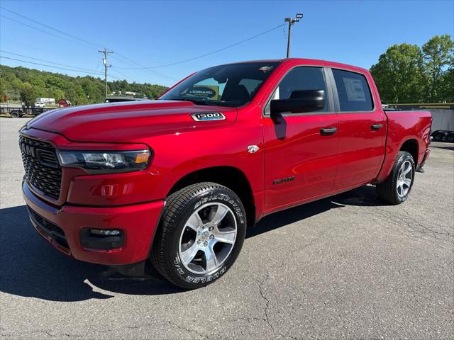 2026 Ram 1500 Express Crew Cab 4x4 5'7" Box