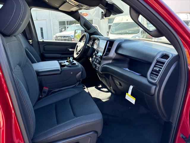 2026 Ram 1500 Express Crew Cab 4x4 5'7" Box