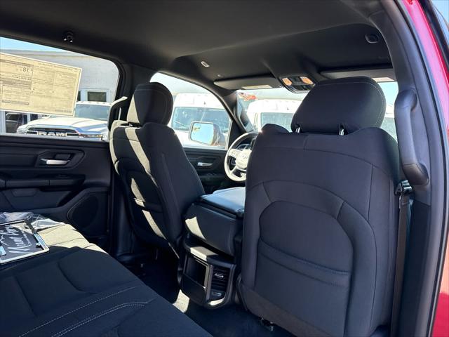 2026 Ram 1500 Express Crew Cab 4x4 5'7" Box