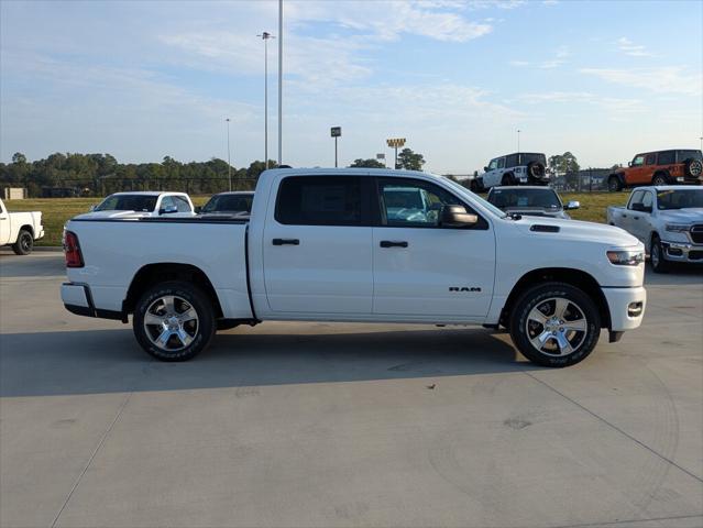 2026 Ram 1500 Express Crew Cab 4x2 57 Box