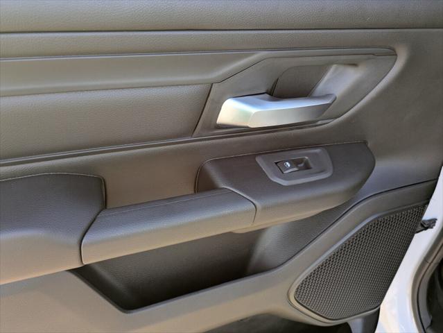 2026 Ram 1500 Express Crew Cab 4x2 57 Box