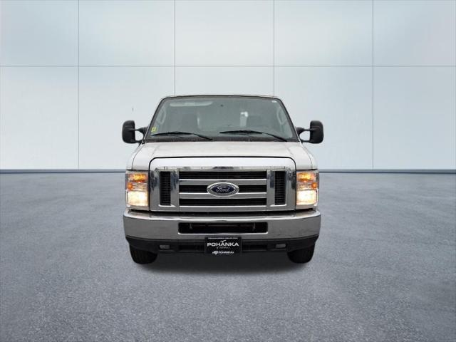 2019 Ford E-350 Cutaway Base