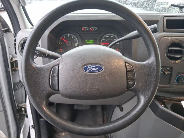 2019 Ford E-350 Cutaway Base