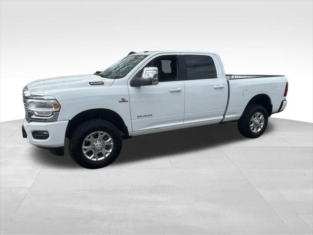 2024 RAM 2500 Laramie Crew Cab 4x4 64 Box