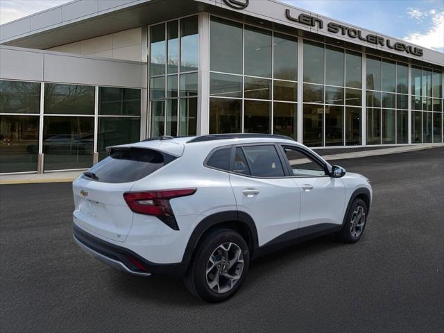 2025 Chevrolet Trax FWD LT