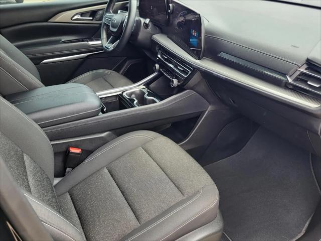 2024 Chevrolet Traverse FWD LS