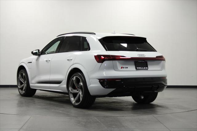 2024 Audi e-tron Prestige quattro