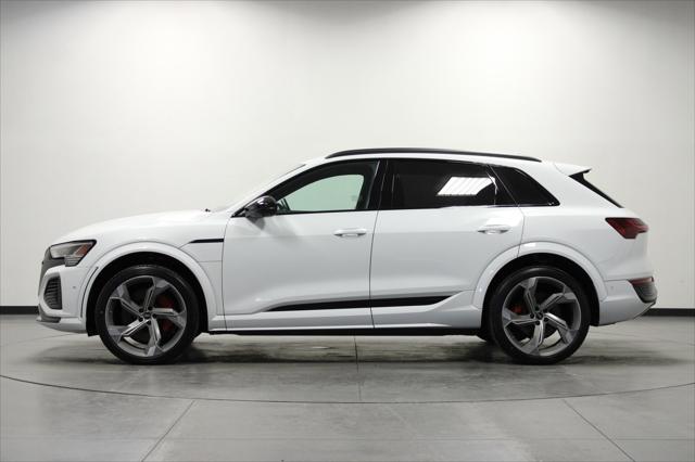2024 Audi e-tron Prestige quattro
