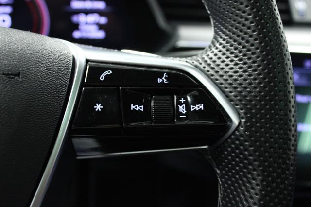 2024 Audi e-tron Prestige quattro