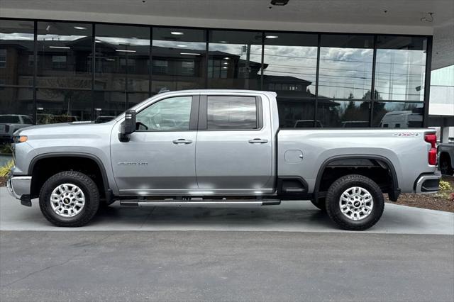 2025 Chevrolet Silverado 2500HD 4WD Crew Cab Standard Bed LT