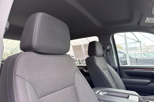 2025 Chevrolet Silverado 2500HD 4WD Crew Cab Standard Bed LT
