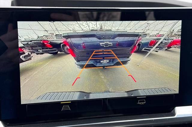 2025 Chevrolet Silverado 2500HD 4WD Crew Cab Standard Bed LT