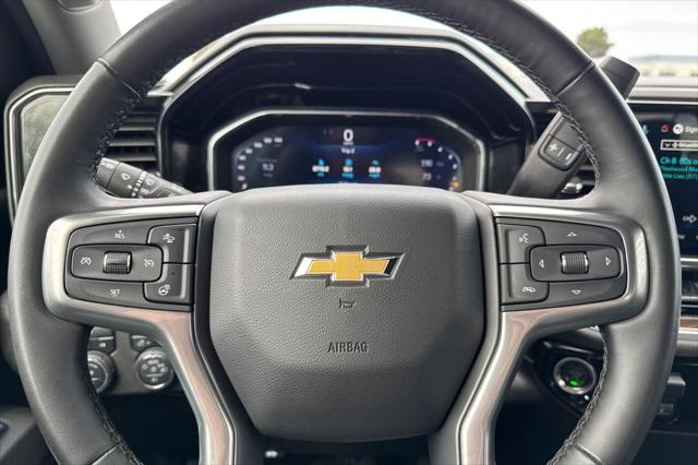 2025 Chevrolet Silverado 2500HD 4WD Crew Cab Standard Bed LT