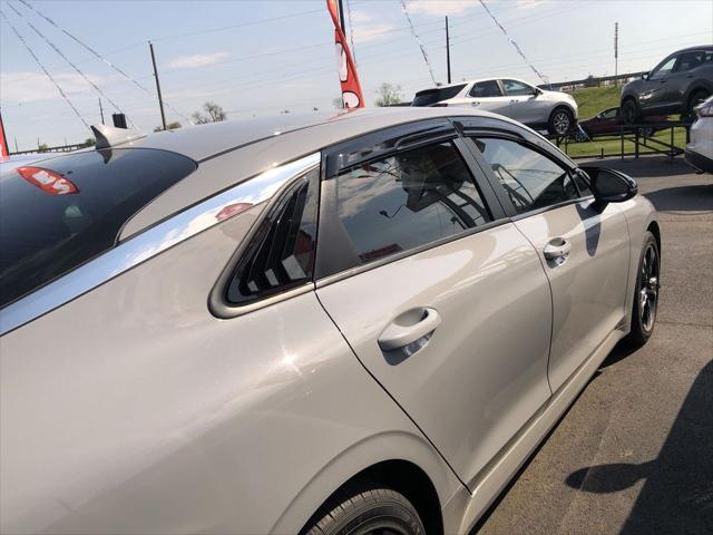 2023 Kia K5 GT-Line