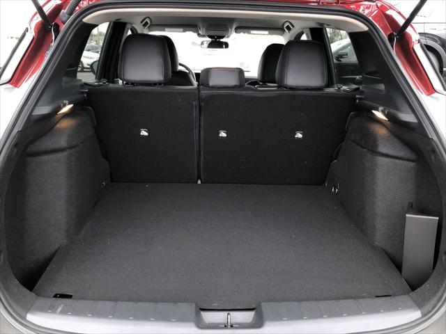 2025 Nissan Kicks SR Intelligent AWD