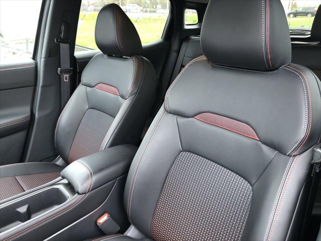2025 Nissan Kicks SR Intelligent AWD
