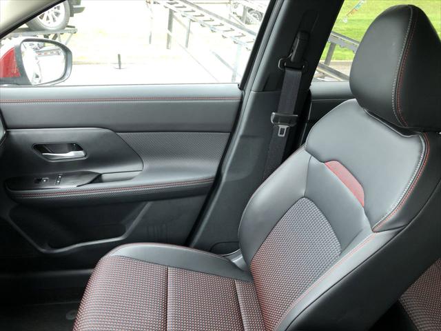 2025 Nissan Kicks SR Intelligent AWD