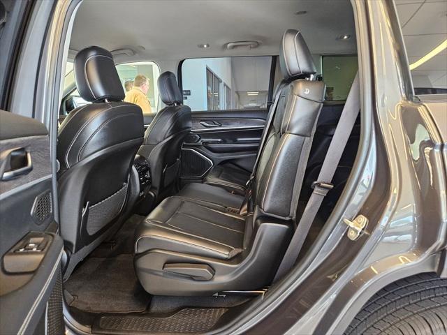 2022 Jeep Grand Cherokee L Limited 4x4