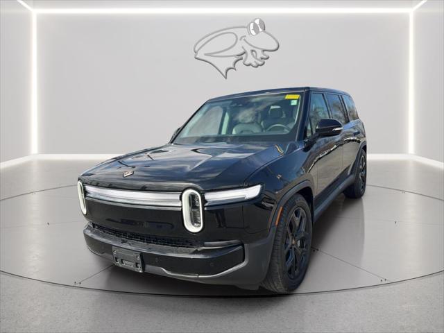 2025 Rivian R1S Adventure