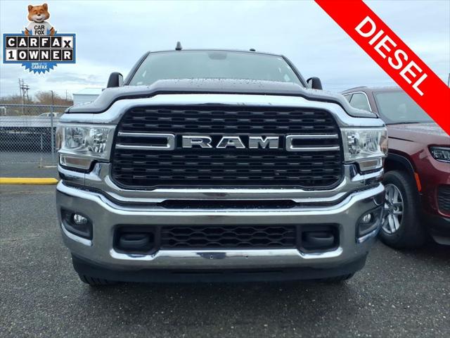 2024 RAM 2500 Big Horn Crew Cab 4x4 64 Box 2024 RAM 2500 Big Horn Crew Cab 4x4 64 Box