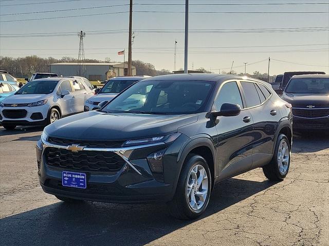 2025 Chevrolet Trax FWD LS