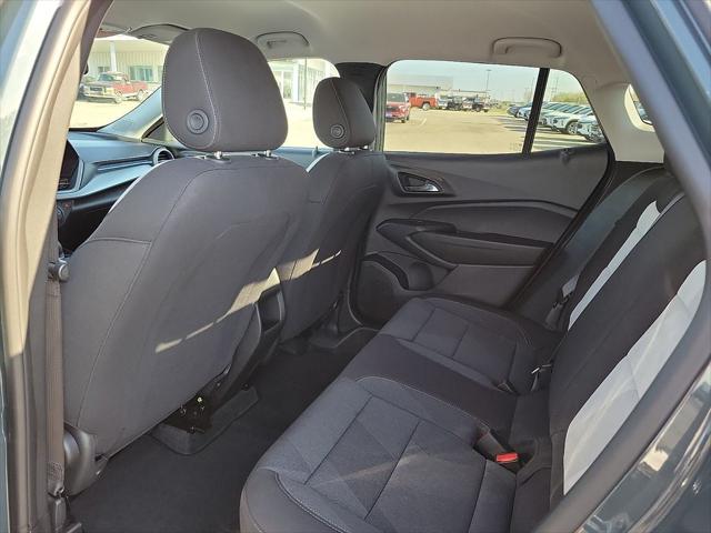 2025 Chevrolet Trax FWD LS