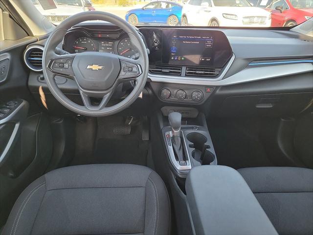 2025 Chevrolet Trax FWD LS