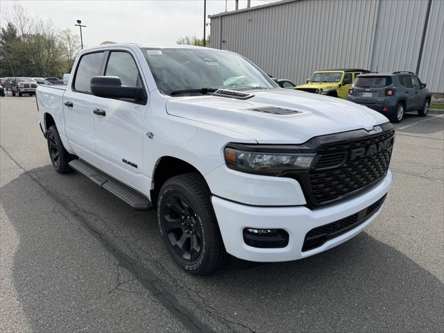 2026 RAM Ram 1500 RAM 1500 EXPRESS CREW CAB 4X4 57 BOX