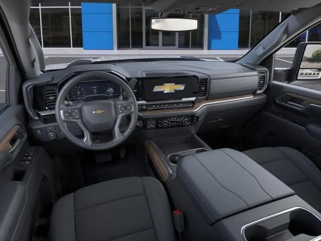 2026 Chevrolet Silverado 2500HD Crew Cab, Standard Bed, LT, 4WD