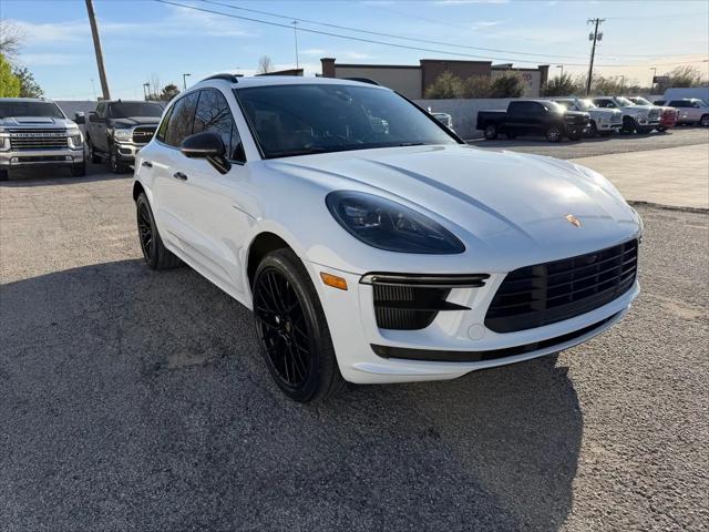 2021 Porsche Macan Turbo
