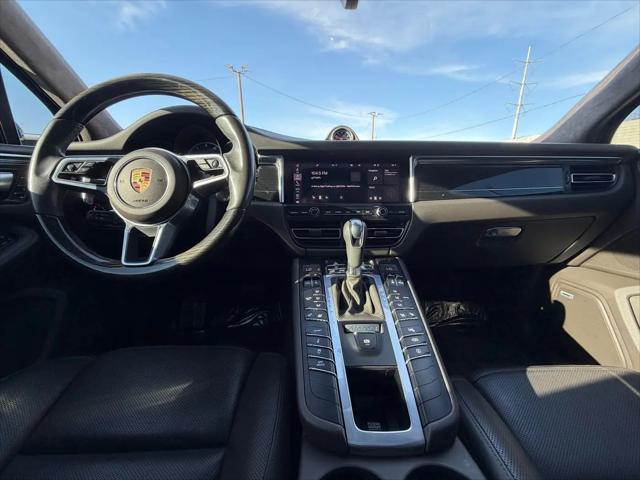 2021 Porsche Macan Turbo
