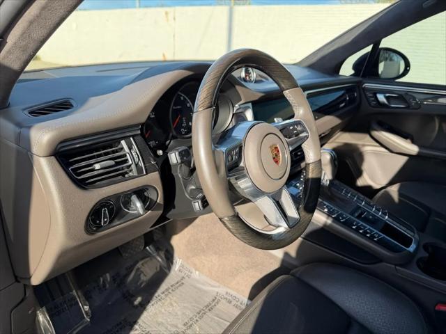2021 Porsche Macan Turbo