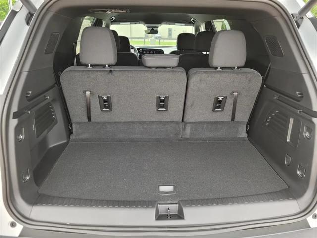2026 Chevrolet Traverse FWD LT
