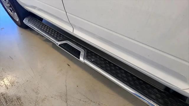 2020 Ram 3500 Big Horn Crew Cab 4x4 8' Box