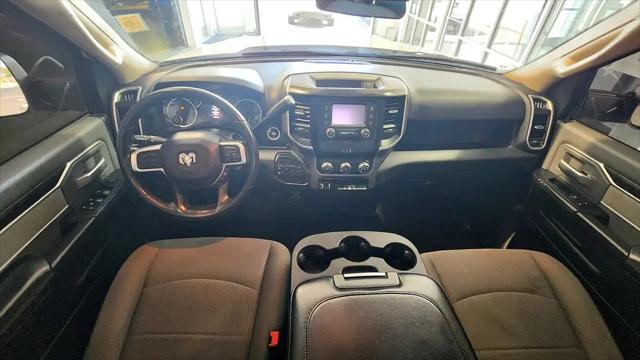 2020 Ram 3500 Big Horn Crew Cab 4x4 8' Box