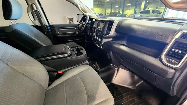 2020 Ram 3500 Big Horn Crew Cab 4x4 8' Box