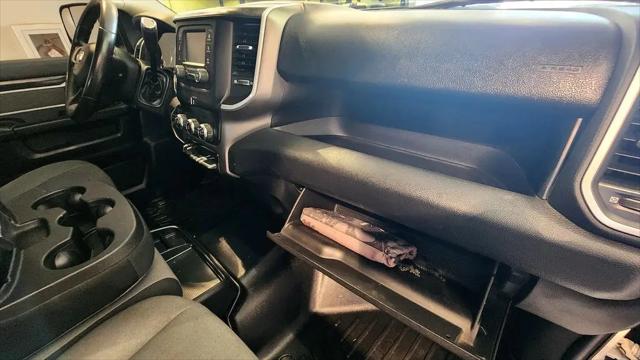 2020 Ram 3500 Big Horn Crew Cab 4x4 8' Box